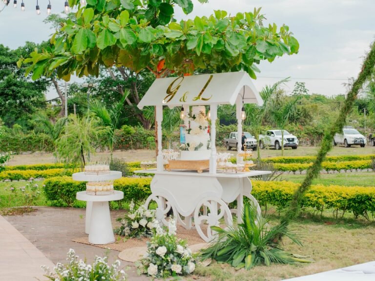 Victor Lanzas Arte & Decoracion — fotografía 3