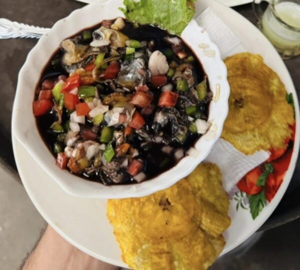 Marisquería y cafetín Lugui