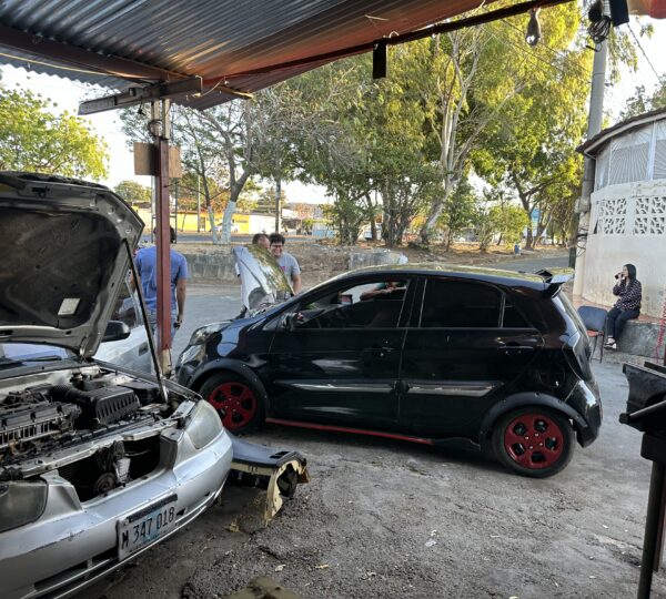 Taller Escuela A/C El Tico