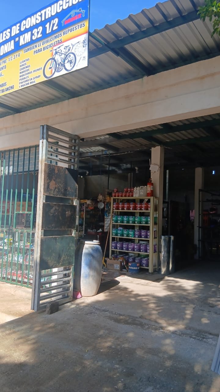 Ferretería La Colonia — fotografía 3