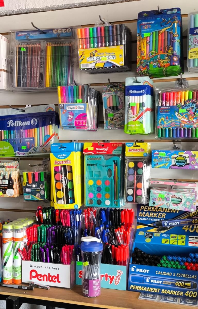 Librería Papel y Tijera — fotografía 2