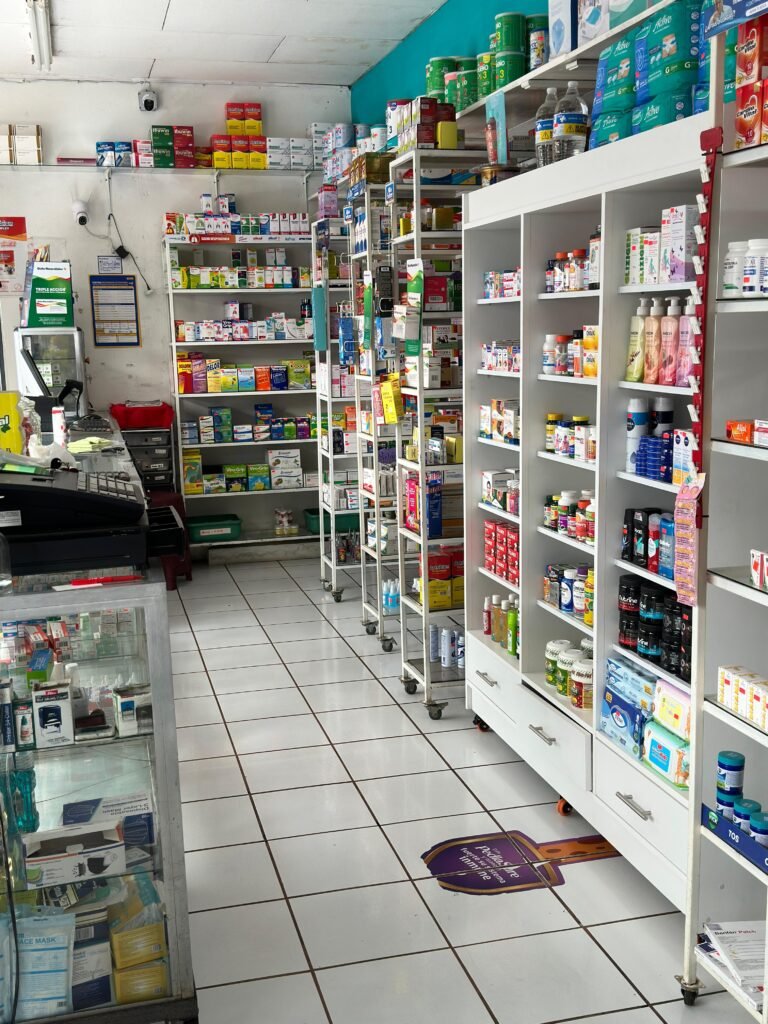 Farmacia Luna — fotografía 2