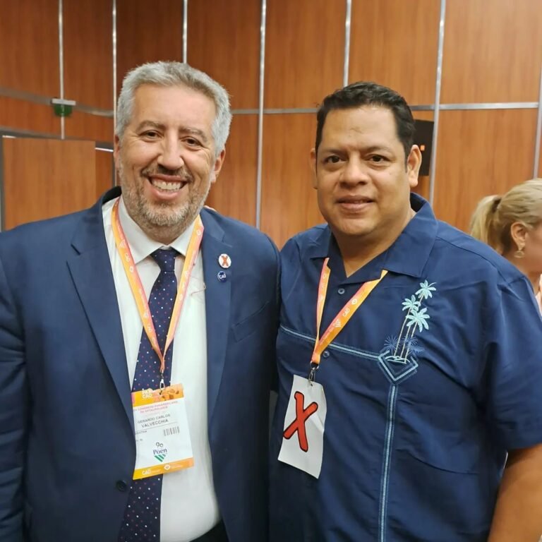 Dr. MORELLIS CANTILLO. Cirujano Oftalmólogo. Clínica Plaza España — fotografía 3