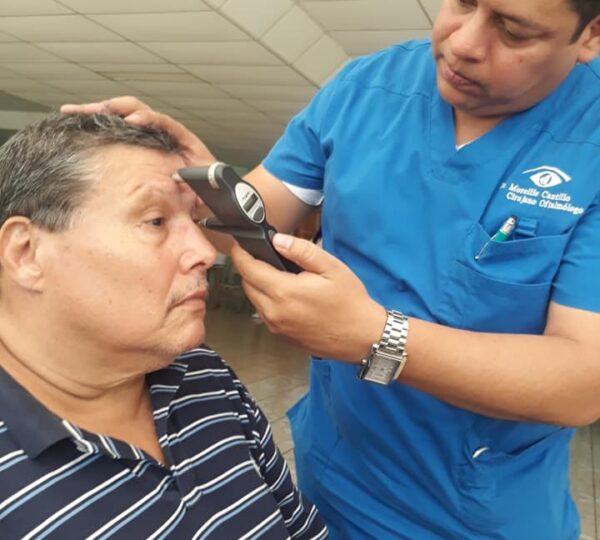 Dr. MORELLIS CANTILLO. Cirujano Oftalmólogo. Clínica Plaza España