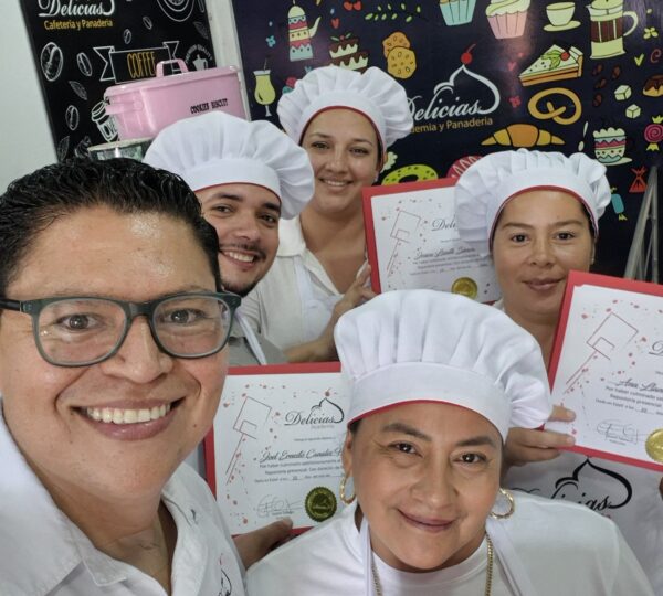 Academia y Panadería Delicias