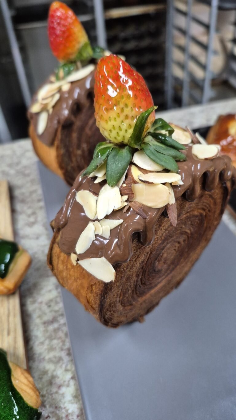 Academia y Panadería Delicias — fotografía 3