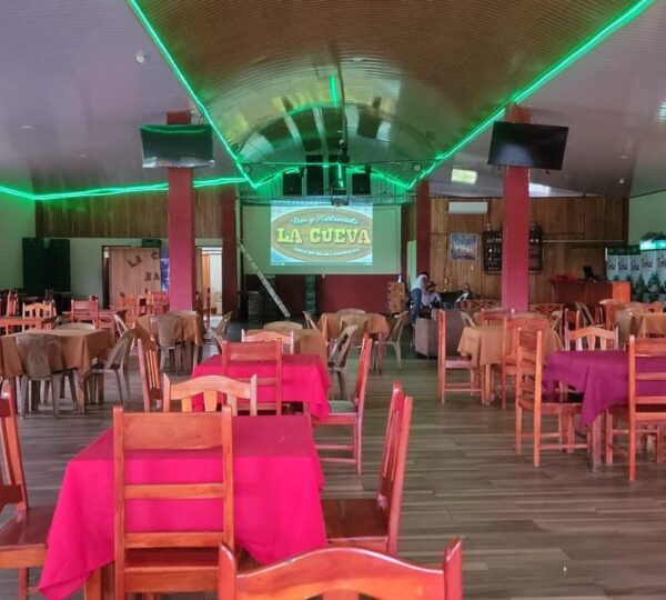 Bar y Restaurante La Cueva