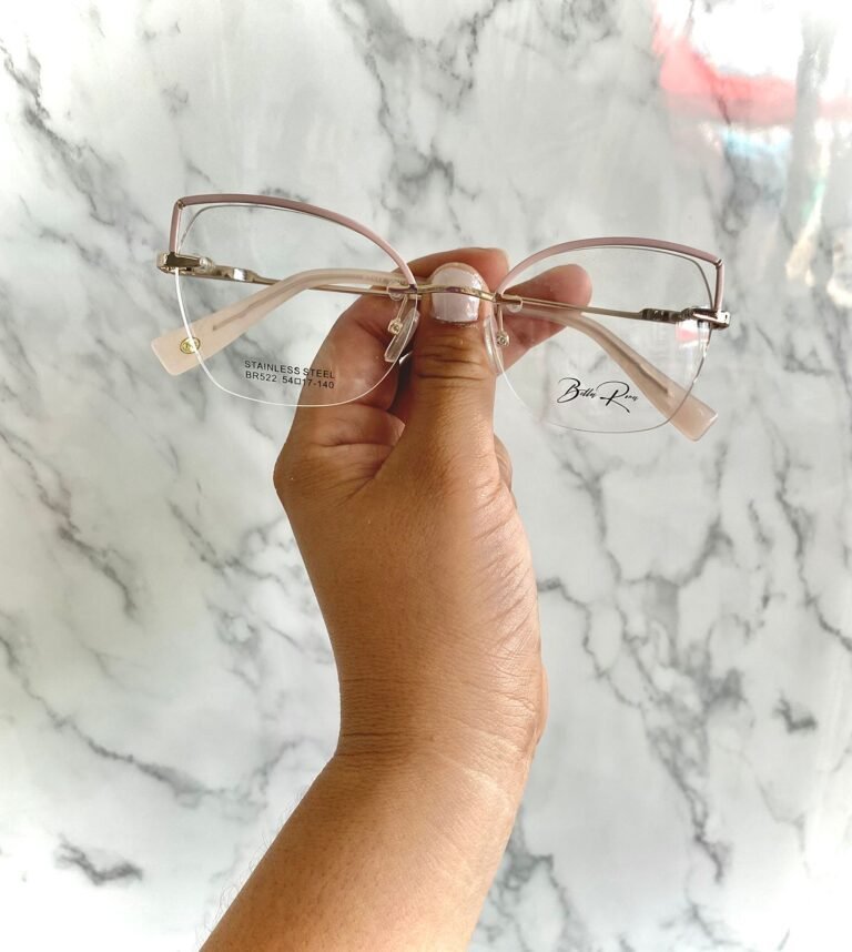 Opticas Chavarria — fotografía 8