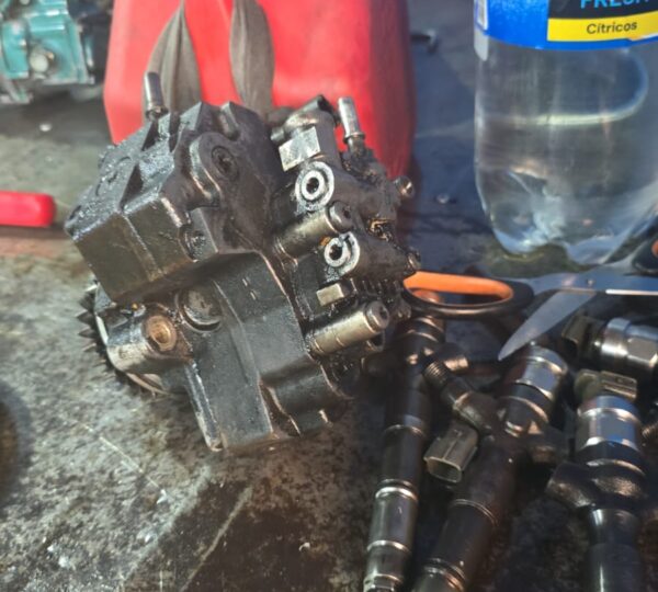 Servicio Técnicos Diesel-Center Narvaez