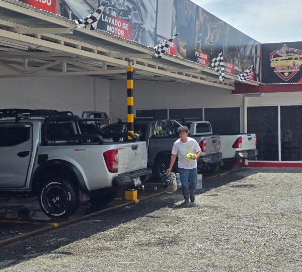 CAR WASH VIP JEHOVA JIREH