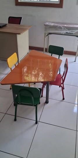 Moisa metalúrgica - Construcciones