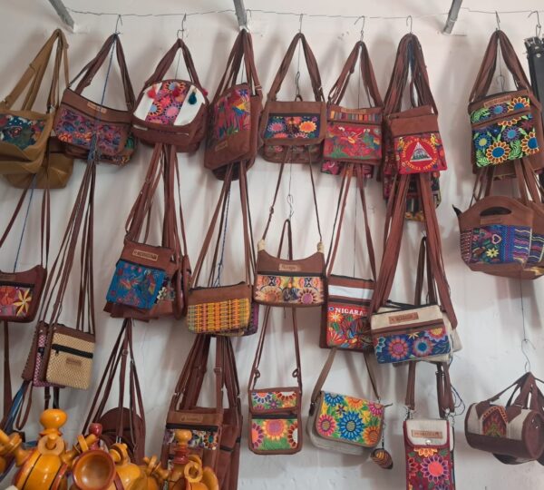 Artesanías Leonesas